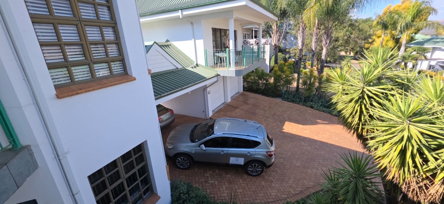 4 Bedroom Property for Sale in Caribbean Beach Club North West